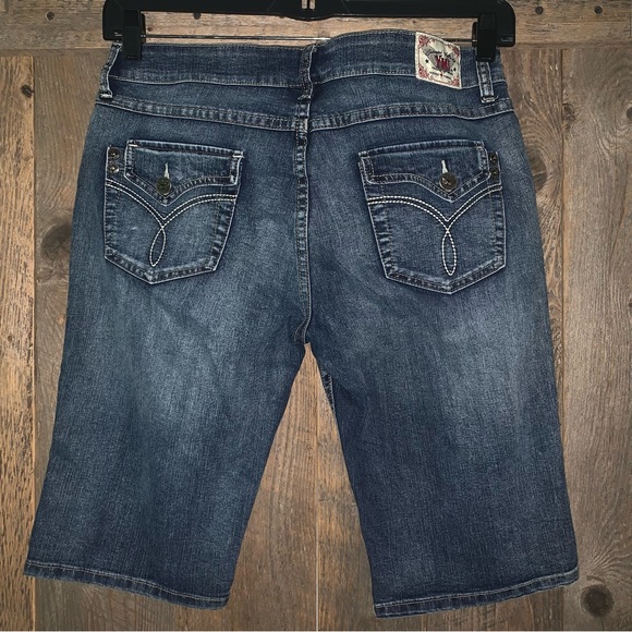 Women’s Junior’s 13 YMI City of Angels Long Knee Length Blue Denim Shorts EXC - Picture 7 of 9